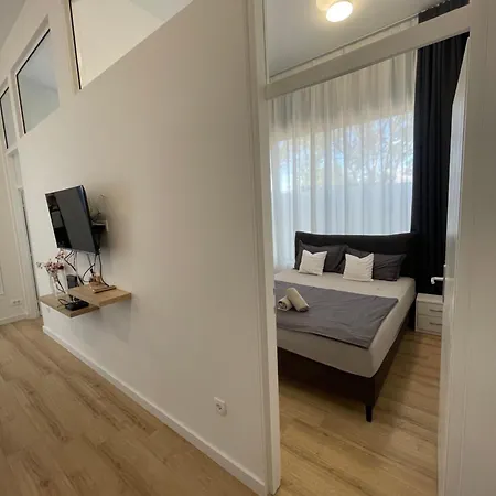 Appartement Two Bedroom N *